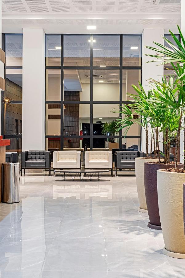 Slim Guarapuava Hotell Exteriör bild