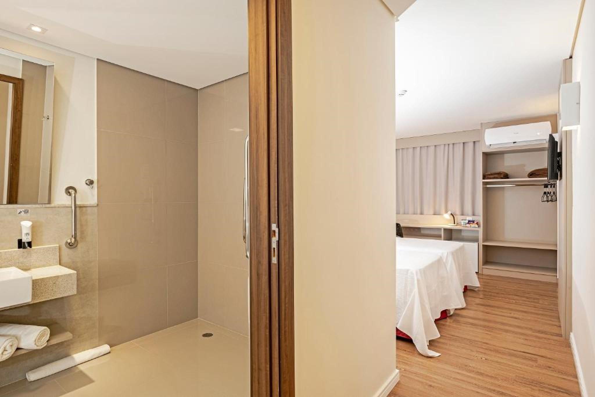 Slim Guarapuava Hotell Exteriör bild