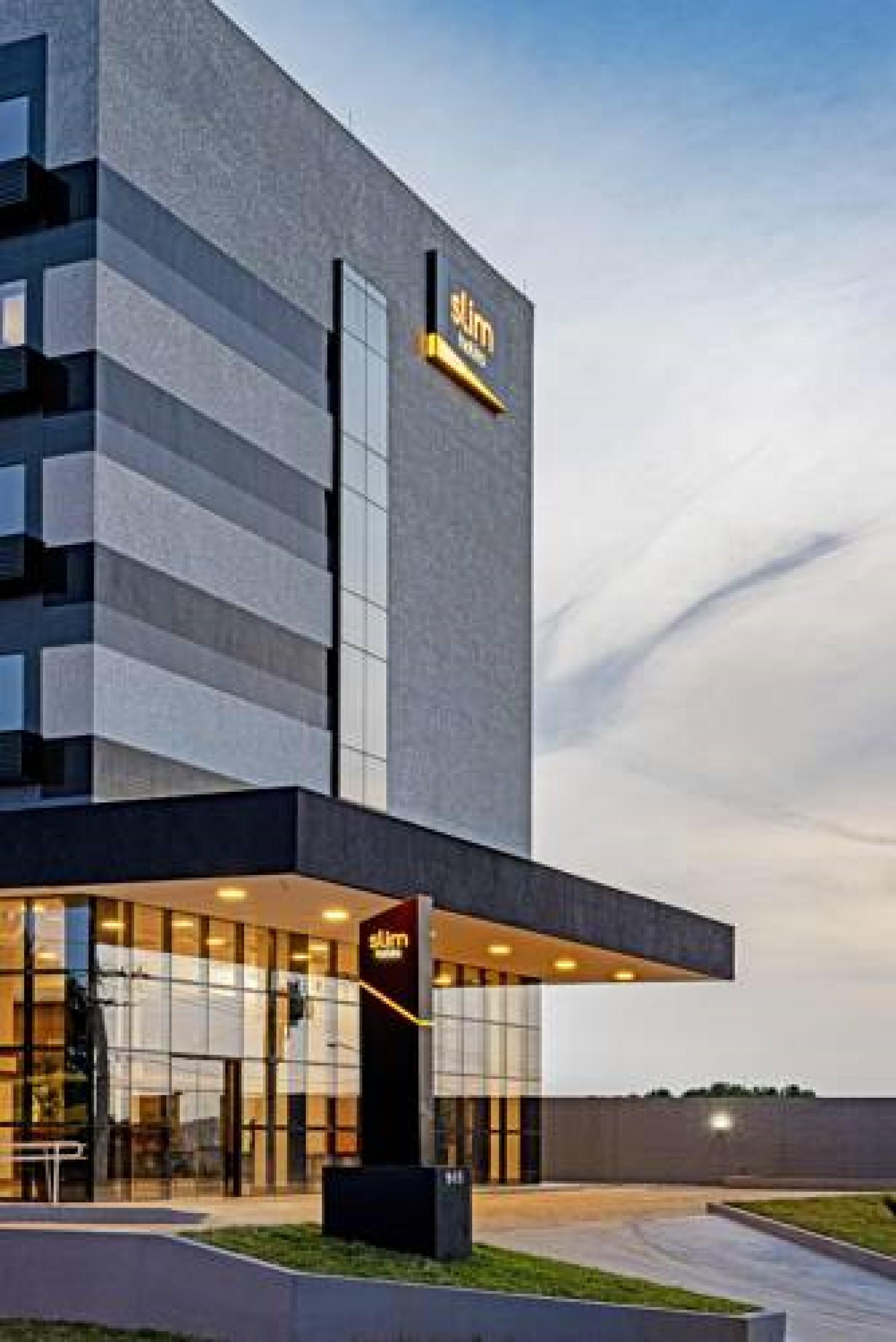 Slim Guarapuava Hotell Exteriör bild
