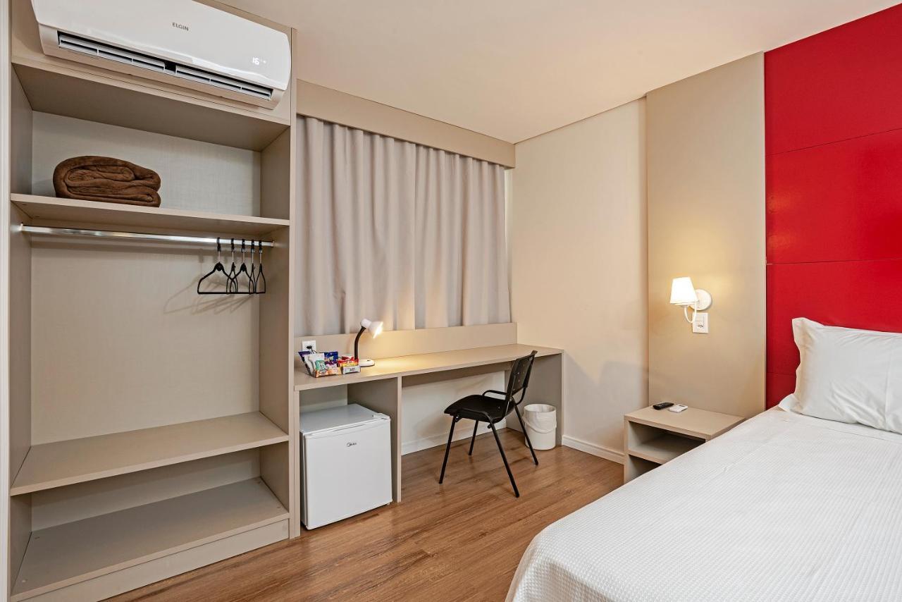Slim Guarapuava Hotell Exteriör bild